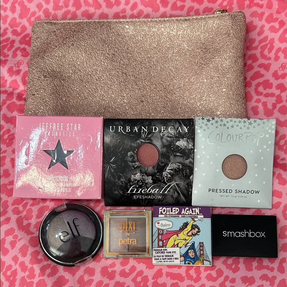 Ipsy Rose Gold Makeup Bag with Assorted Eyeshadows